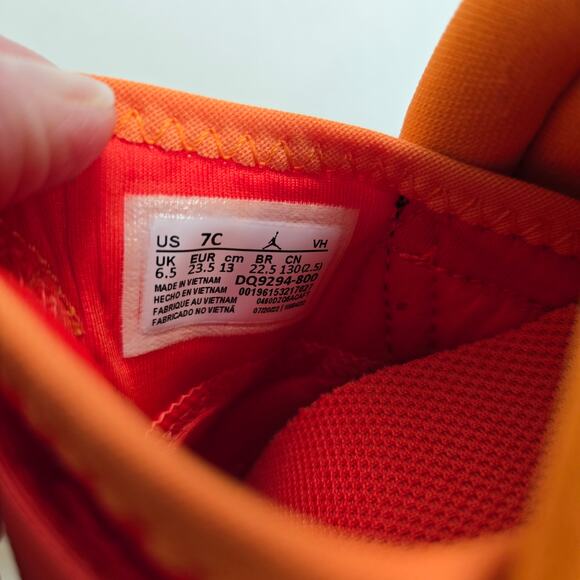 Nike Air Jordan 23/7 TD Sneakers Size 7C Team Orange Mandarin Black DQ9294-800 - Picture 3 of 5